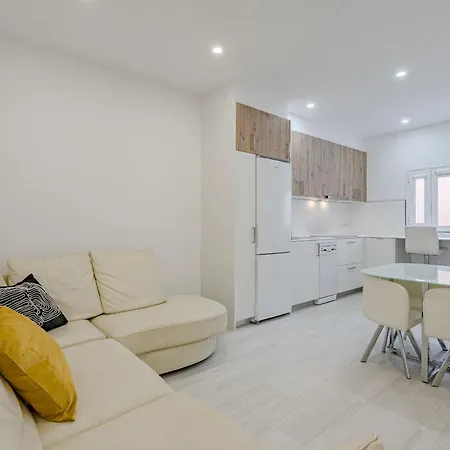 San Eugenio Cozy Apartment *